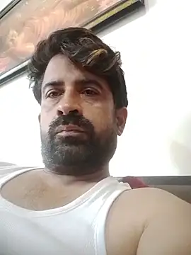 XXX chat uživo modela XxX_KING30