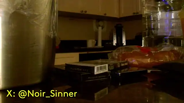 sinnernoir Adlı Modelin Web Kamerası Şovu