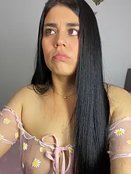 sophyy_white Chat XXX in diretta