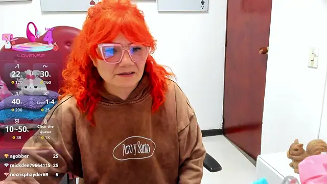 XXX chat uživo modela Salomeediaz_