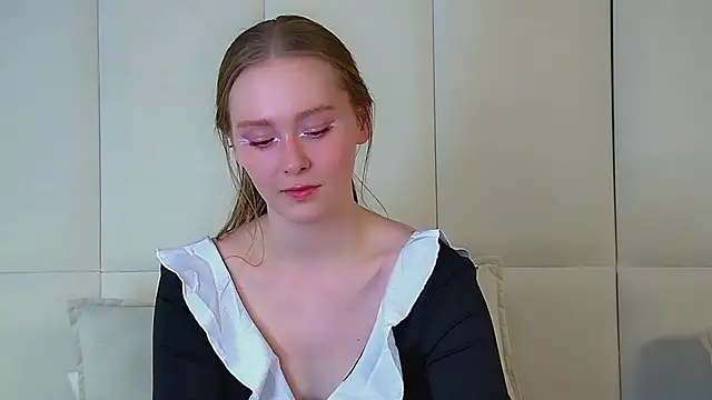 AgataFoxley Live XXX Chat