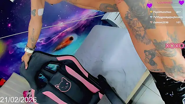 Nella_Dolls: онлайн-секс-чат