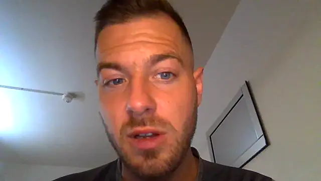 cheekycherryx Chat XXX live