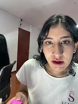 Violet_rousse7 Adlı Modelin Web Kamerası Şovu