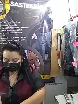 MyhixelAdanMhanzy – Naživo XXX chat