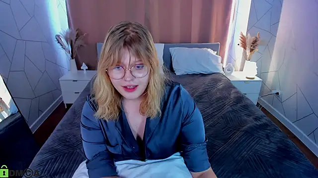 Czat XXX na żywo – luna_c0ra