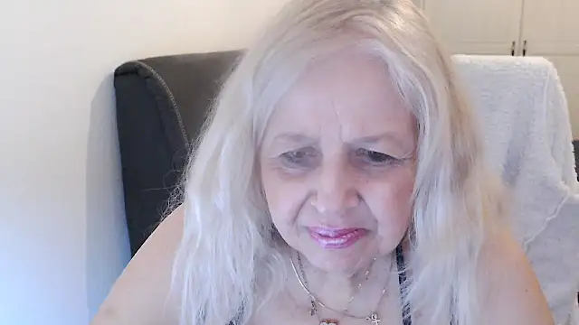 SusiLifeXXX – Live XXX-chat