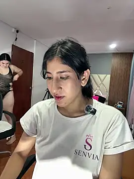 Violet_rousse7 Chat XXX in diretta