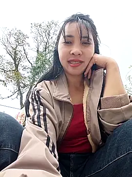 Pertunjukan Kamera Web emaame68