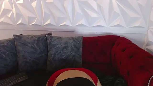 Онлайн чат XXX liliana_pink