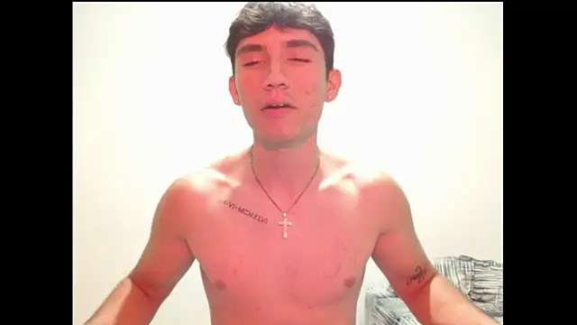 ChicoMaloFfF élő XXX-chatje