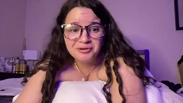 دردشة SoyOceanne الجنسية المباشرة