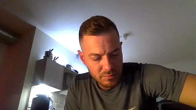 cheekycherryx Chat XXX in diretta