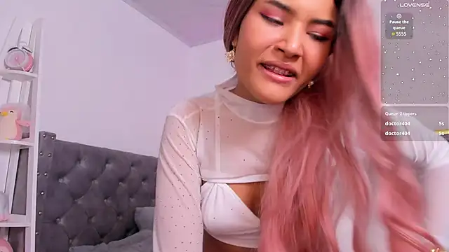 แชท XXX สดของ Molydoll