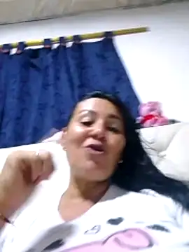 Show de lupita_2023 na webcam