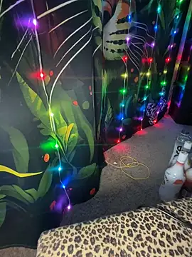 fatfabulous1981n Live XXX chat