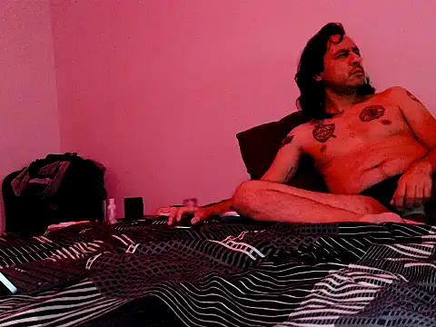 Iscariot19's Live XXX Chat