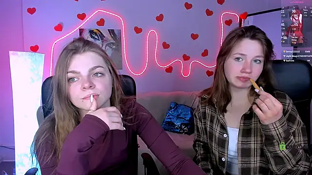 helli_belli Pertunjukan Webcam