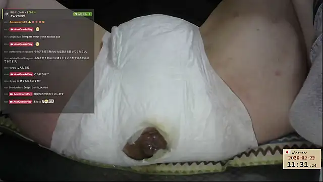 Chatroom XXX en direct de AnalOnaniePlay