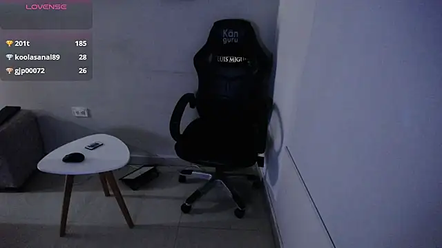 Sweet_Bella_Valery's Live XXX Chat