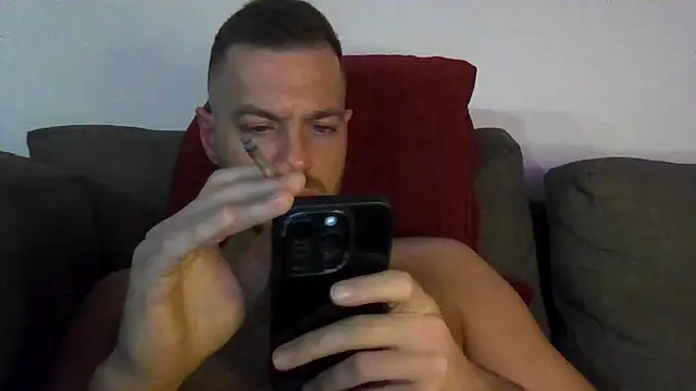 دردشة cheekycherryx الجنسية المباشرة