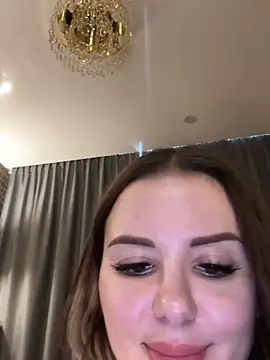 Alina_Vibe_Me – Live XXX-chat