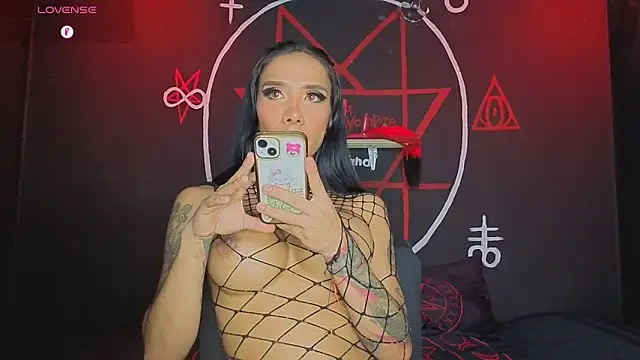 Živý XXX chat Victoriavampire666