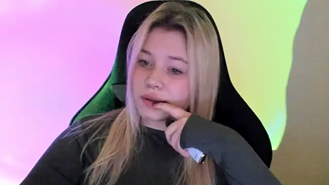 Lulu_Di Live XXX-chat