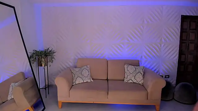 MelissaMoore_: онлайн-секс-чат