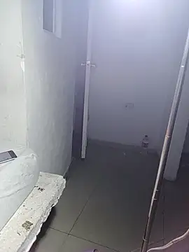 KarameloVzla Adlı Modelin Canlı XXX Sohbeti