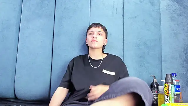 Megan_Thompson_ élő XXX-chatje