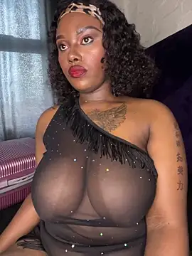 Show de QUEEN_NOBUHLE_FEMDOM_777 na webcam