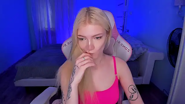 Chat +18 de AnyaTaylor_ ao vivo