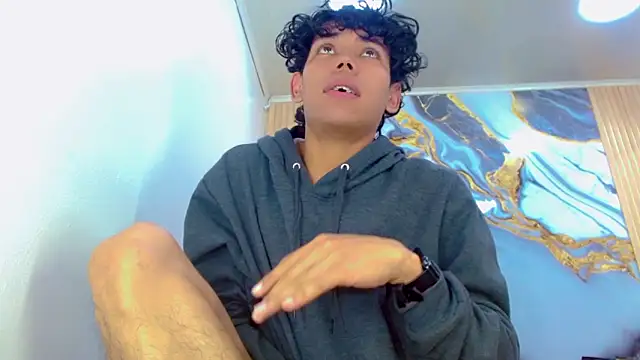 DaviidBuckx_: онлайн-секс-чат