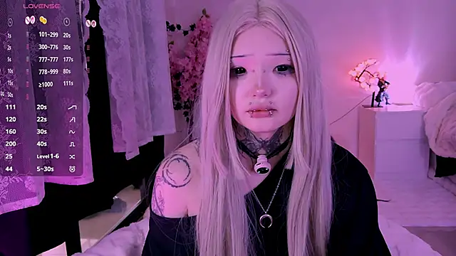 Lein_Bone Adlı Modelin Canlı XXX Sohbeti