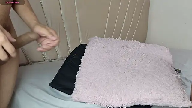 Онлайн чат XXX aly_n_sebas