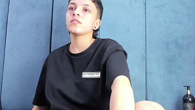 Megan_Thompson_: онлайн-секс-чат