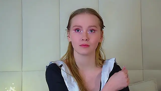 AgataFoxleyのライブXXXチャット