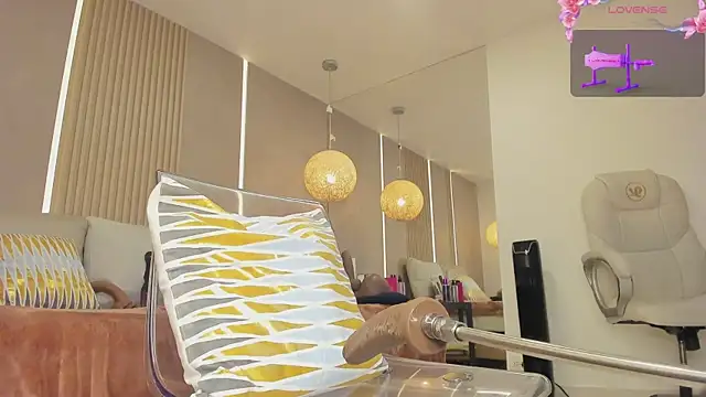 sabrina_shark_ Chat XXX in diretta