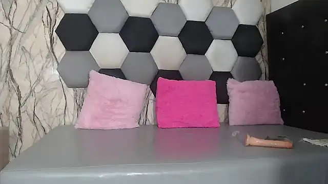 Živý XXX chat AntonellaBlanc