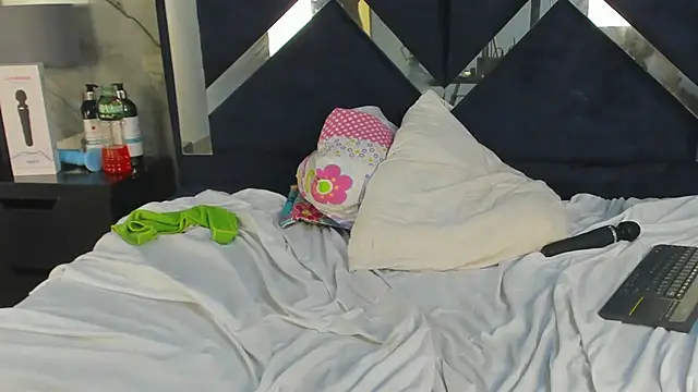 VanessaHard_asのライブXXXチャット