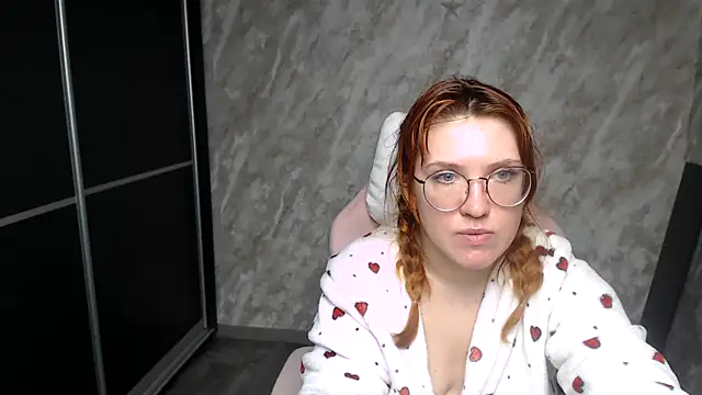 دردشة Reginasmilee الجنسية المباشرة