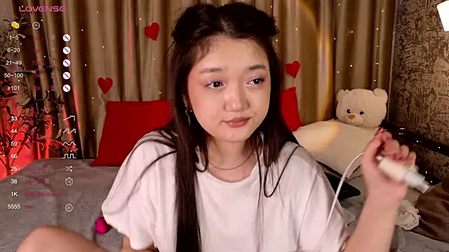 Онлайн чат XXX FreyaRaya