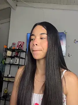 Milleradhara24 Chat XXX live