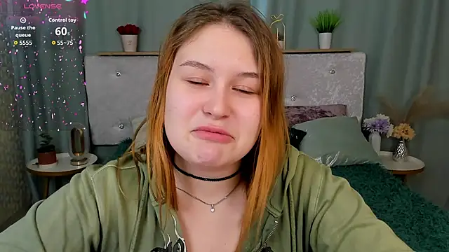 MilanaXHoney Chat XXX in diretta