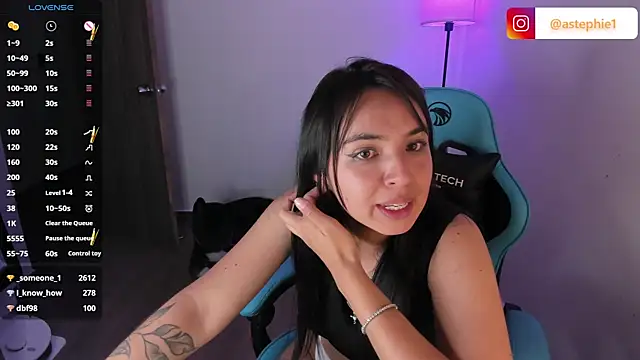 Nicole_Ss' Live XXX Chat