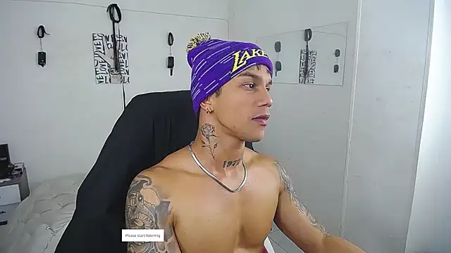 Leonard_Priceのウェブカメラショー