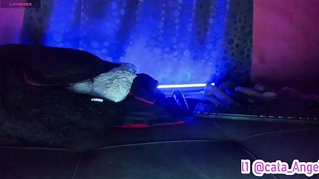 Cata-angel: онлайн-секс-чат