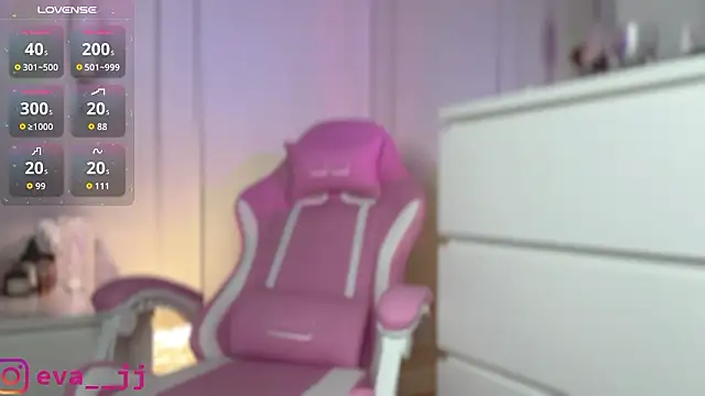 Chat +18 de Eva_JJ ao vivo