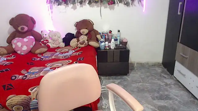 XXX chat uživo modela sexysusan4you